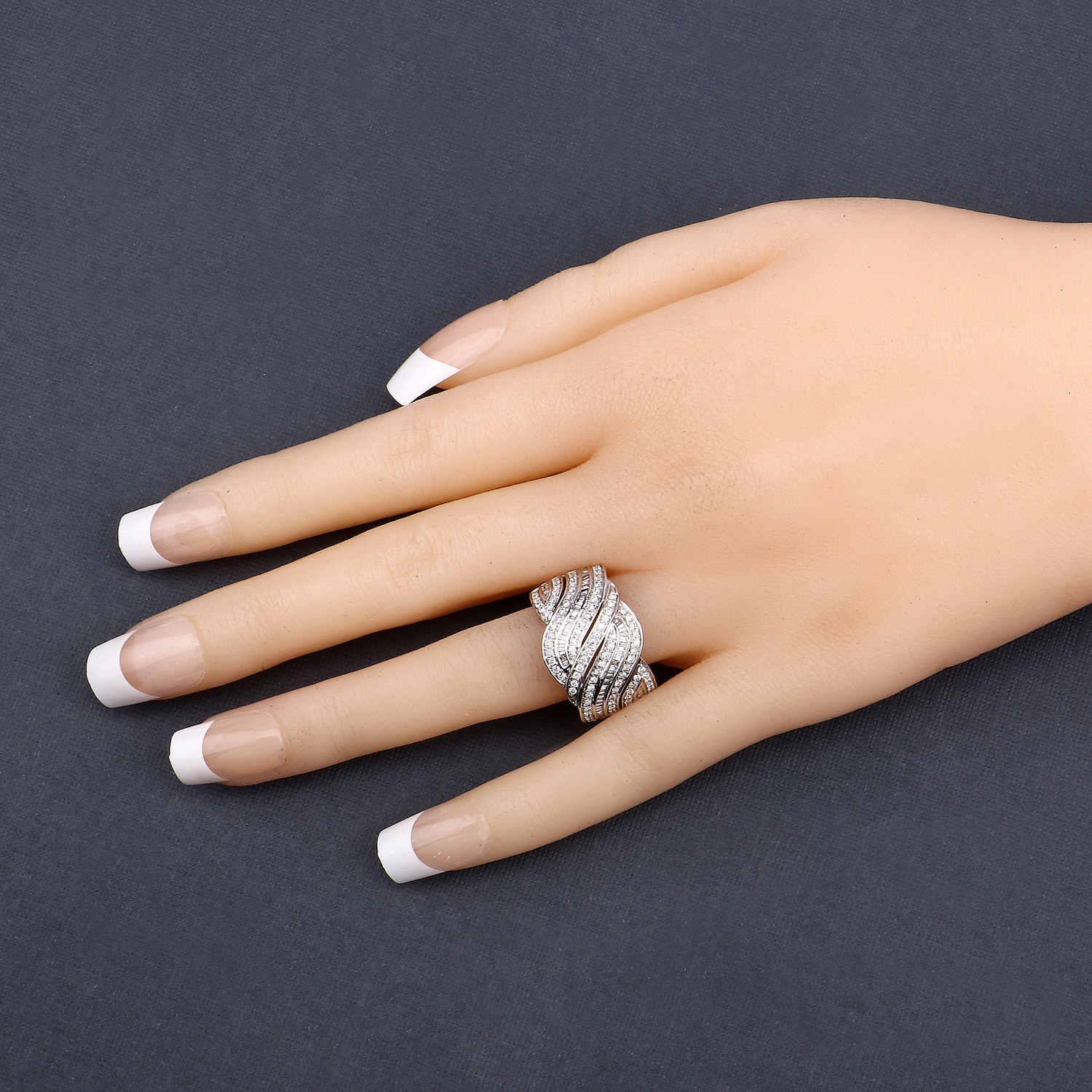 0.91 Carat Genuine White Diamond 14K White Gold Ring (E-F Color, SI1-SI2 Clarity)