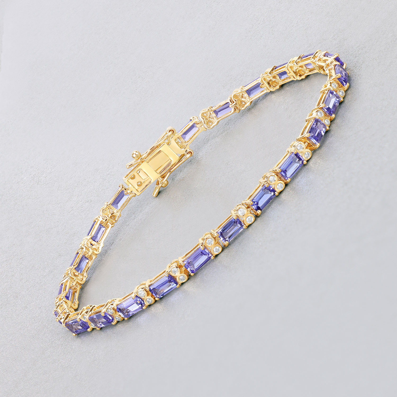 7.50 Carat Genuine Tanzanite and White Diamond 14K Yellow Gold Bracelet