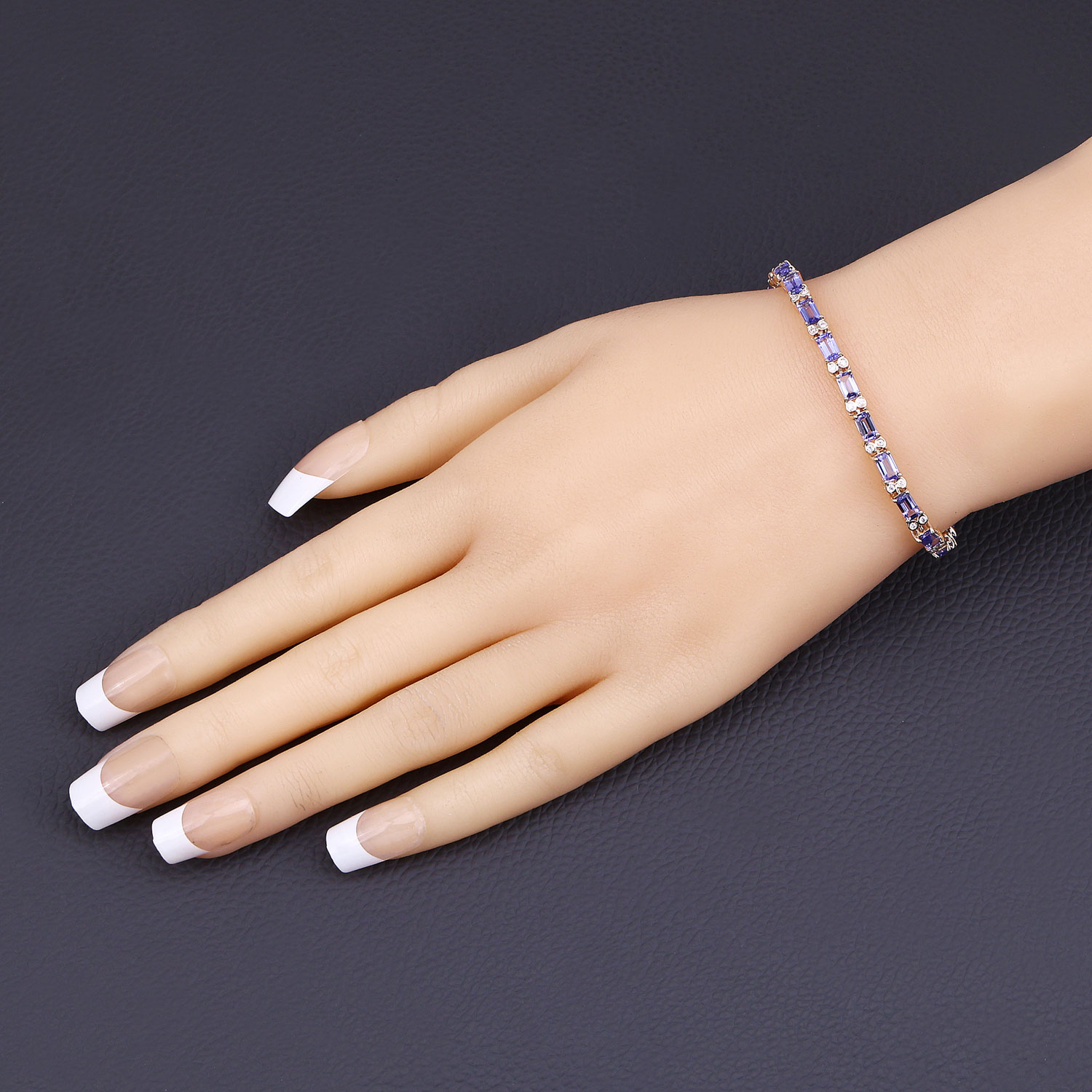 7.50 Carat Genuine Tanzanite and White Diamond 14K Yellow Gold Bracelet