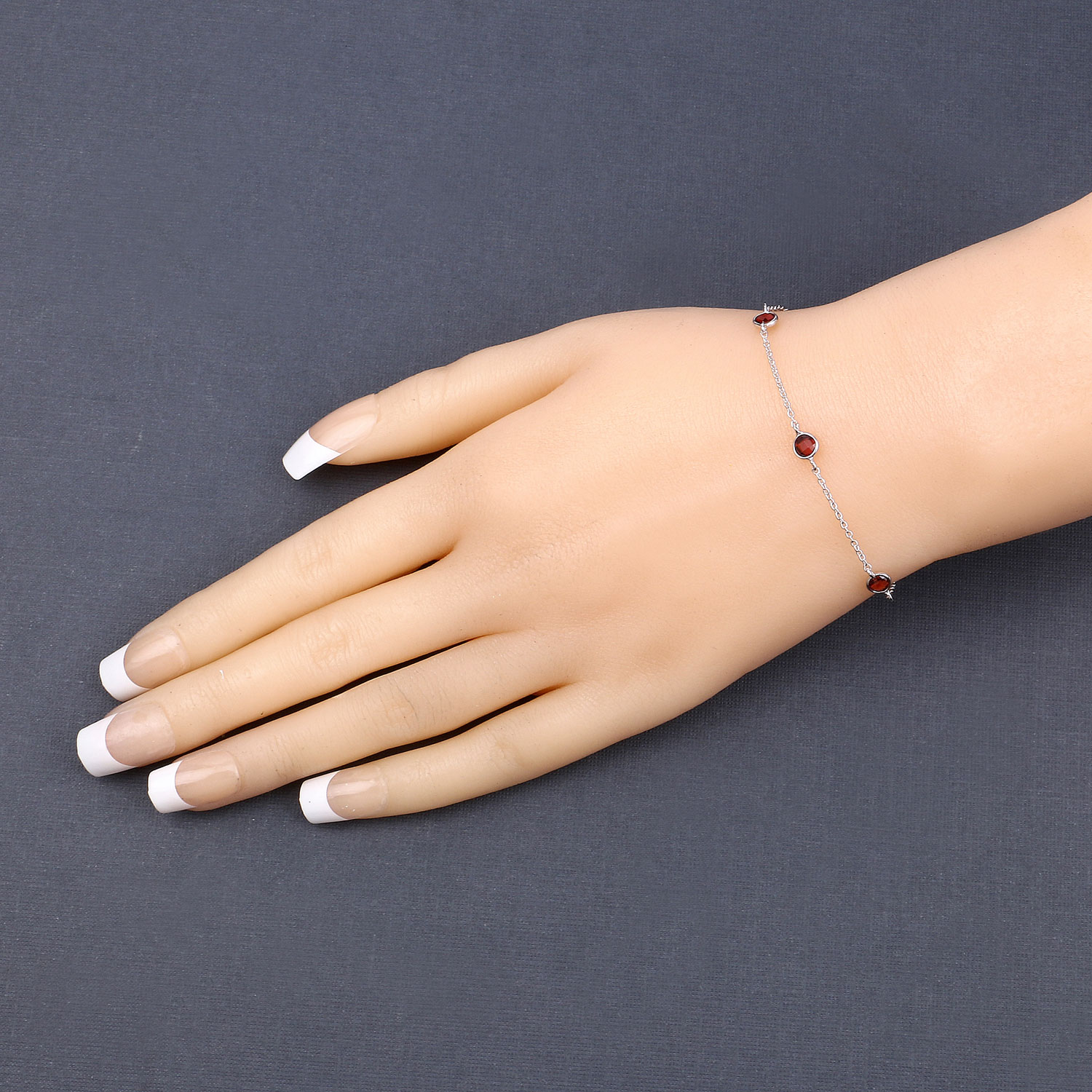 1.50 Carat Genuine Garnet .925 Sterling Silver Bracelet