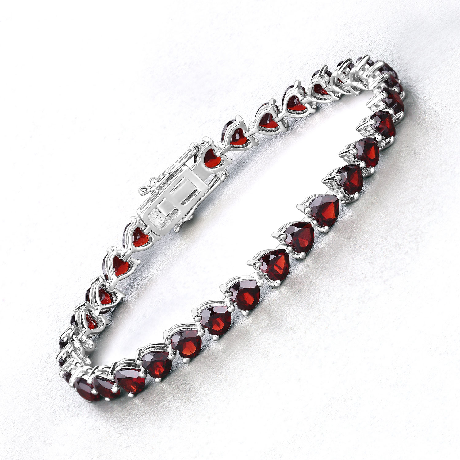 15.50 Carat Genuine Garnet .925 Sterling Silver Bracelet
