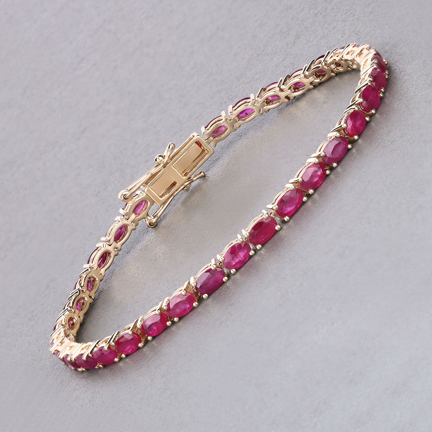 9.18 Carat Genuine Mozambique Ruby 14K Yellow Gold Bracelet