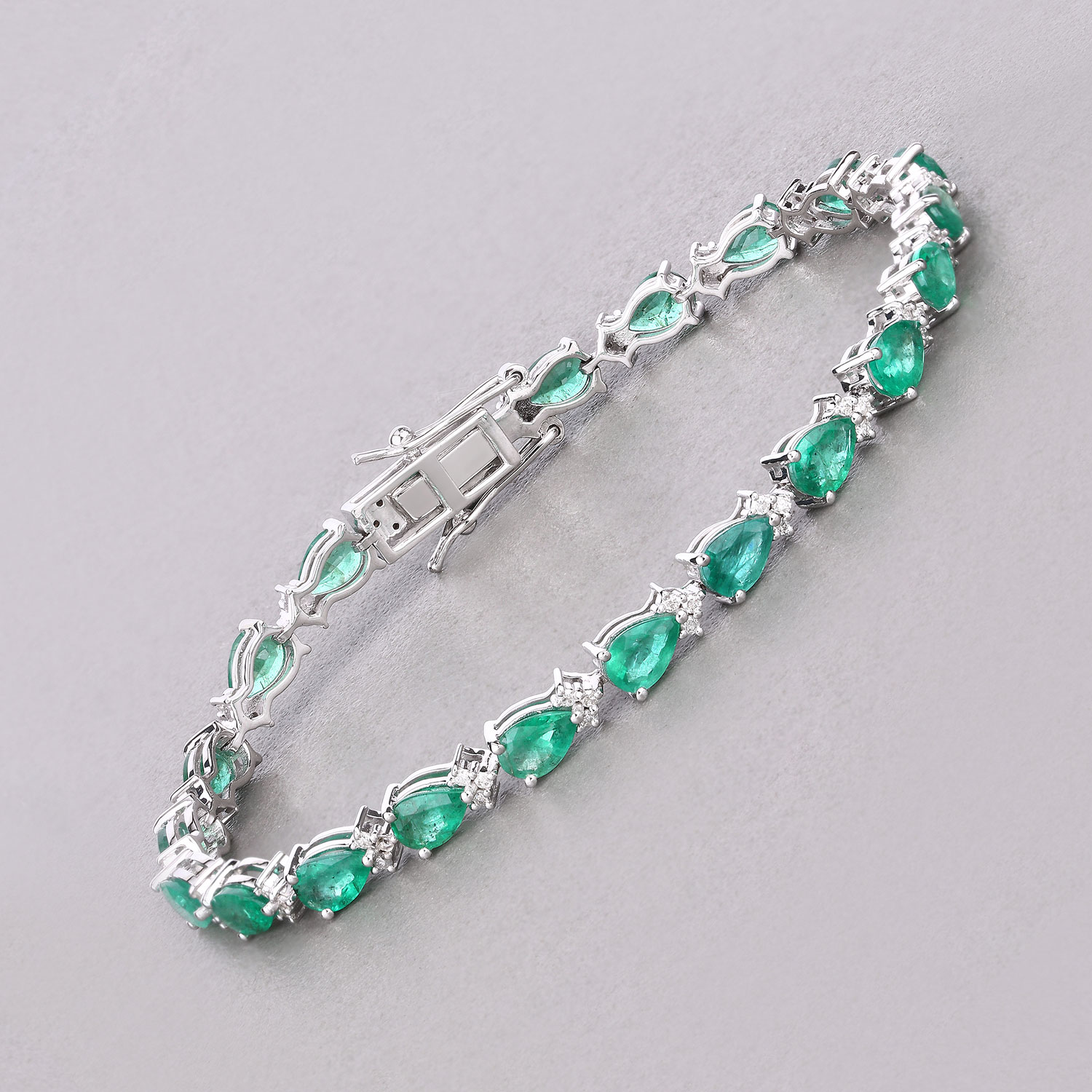 7.85 Carat Genuine Zambian Emerald and White Diamond 14K White Gold Bracelet