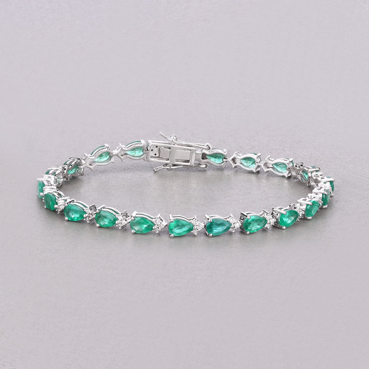 7.85 Carat Genuine Zambian Emerald and White Diamond 14K White Gold Bracelet