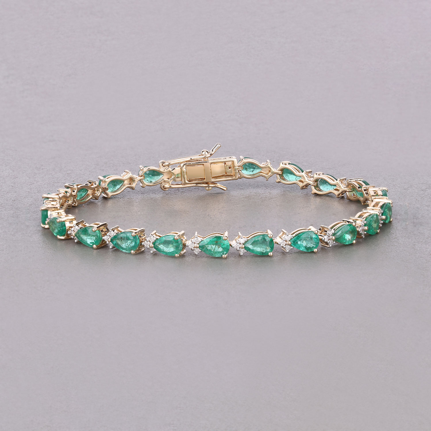 7.85 Carat Genuine Zambian Emerald and White Diamond 14K Yellow Gold Bracelet