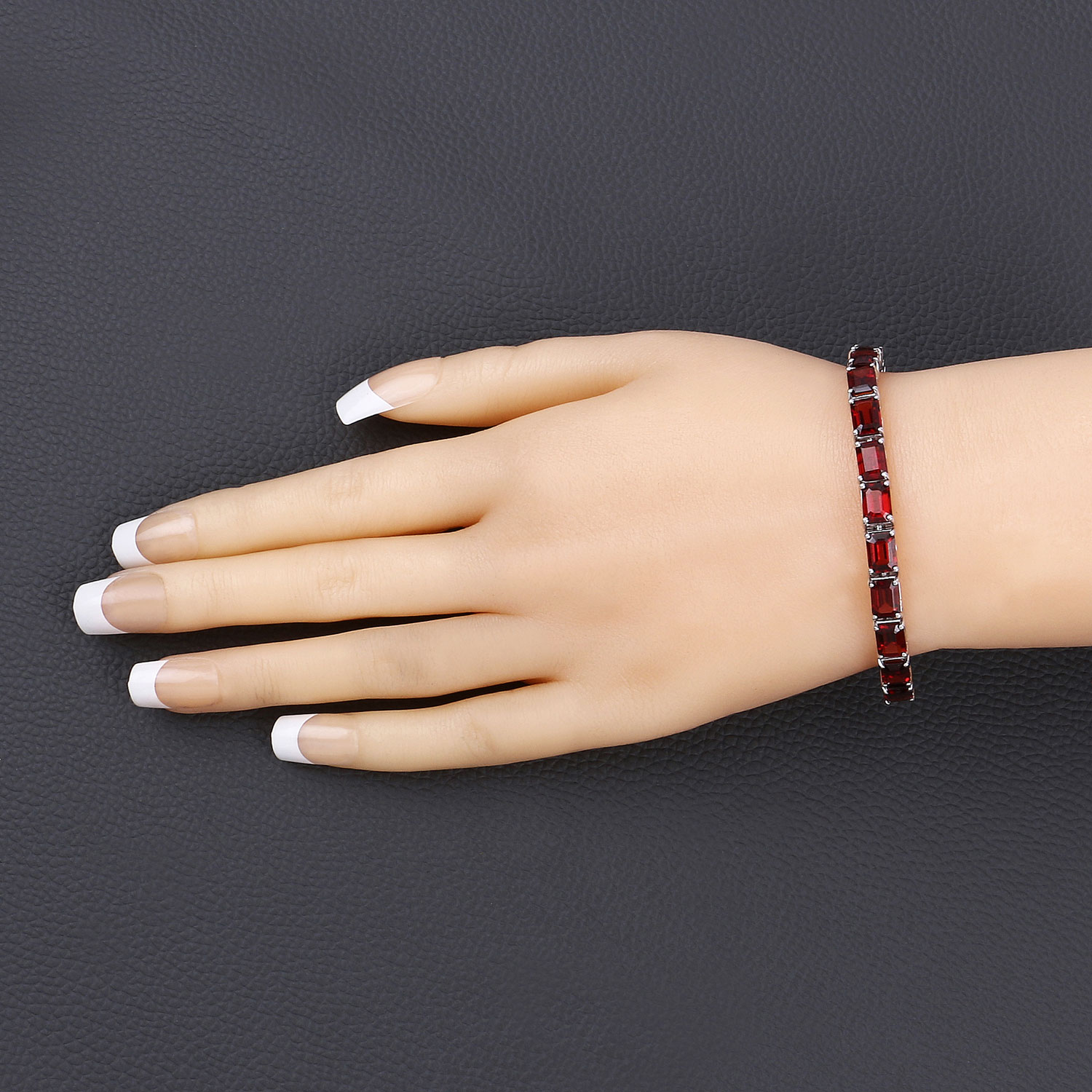 27.60 Carat Genuine Garnet .925 Sterling Silver Bracelet