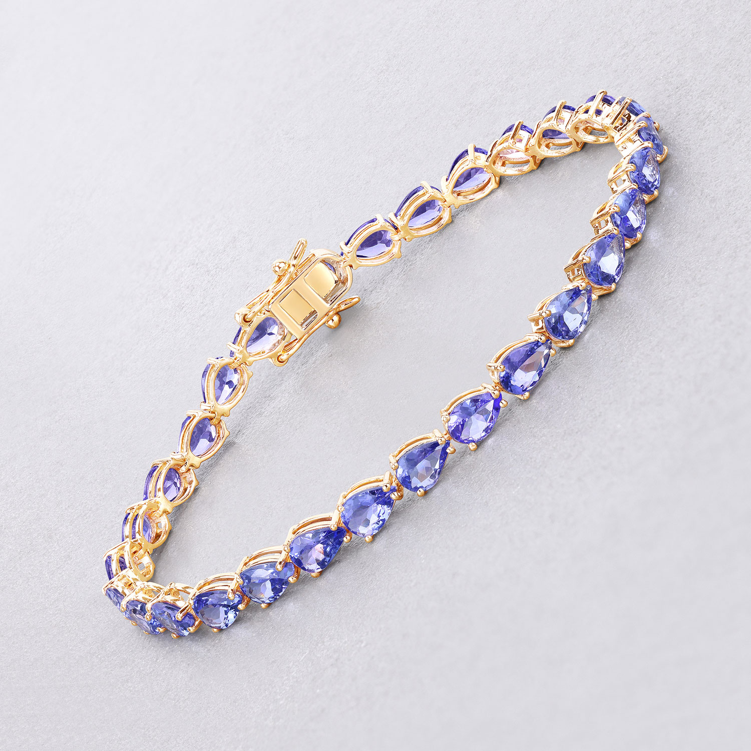 10.73 Carat Genuine Tanzanite 14K Yellow Gold Bracelet