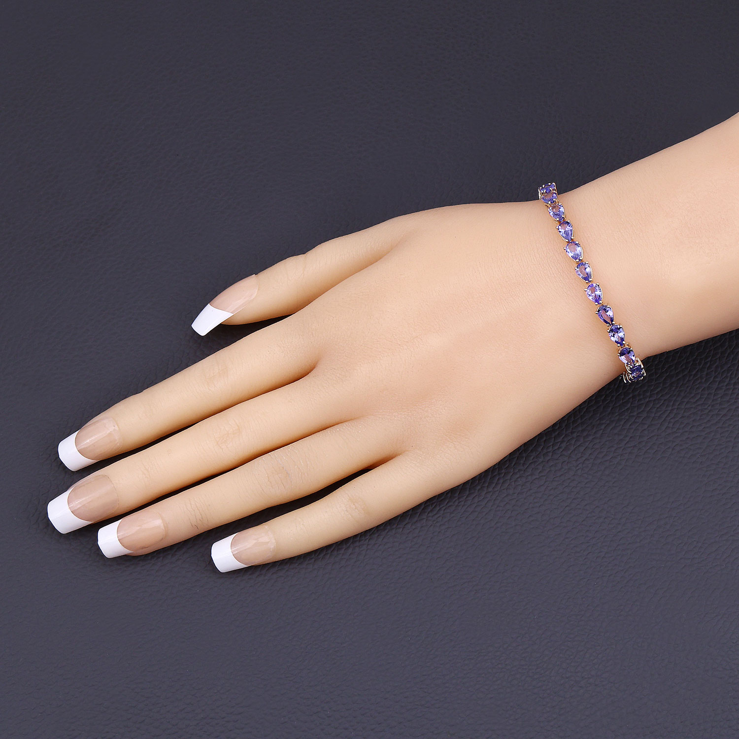 10.73 Carat Genuine Tanzanite 14K Yellow Gold Bracelet