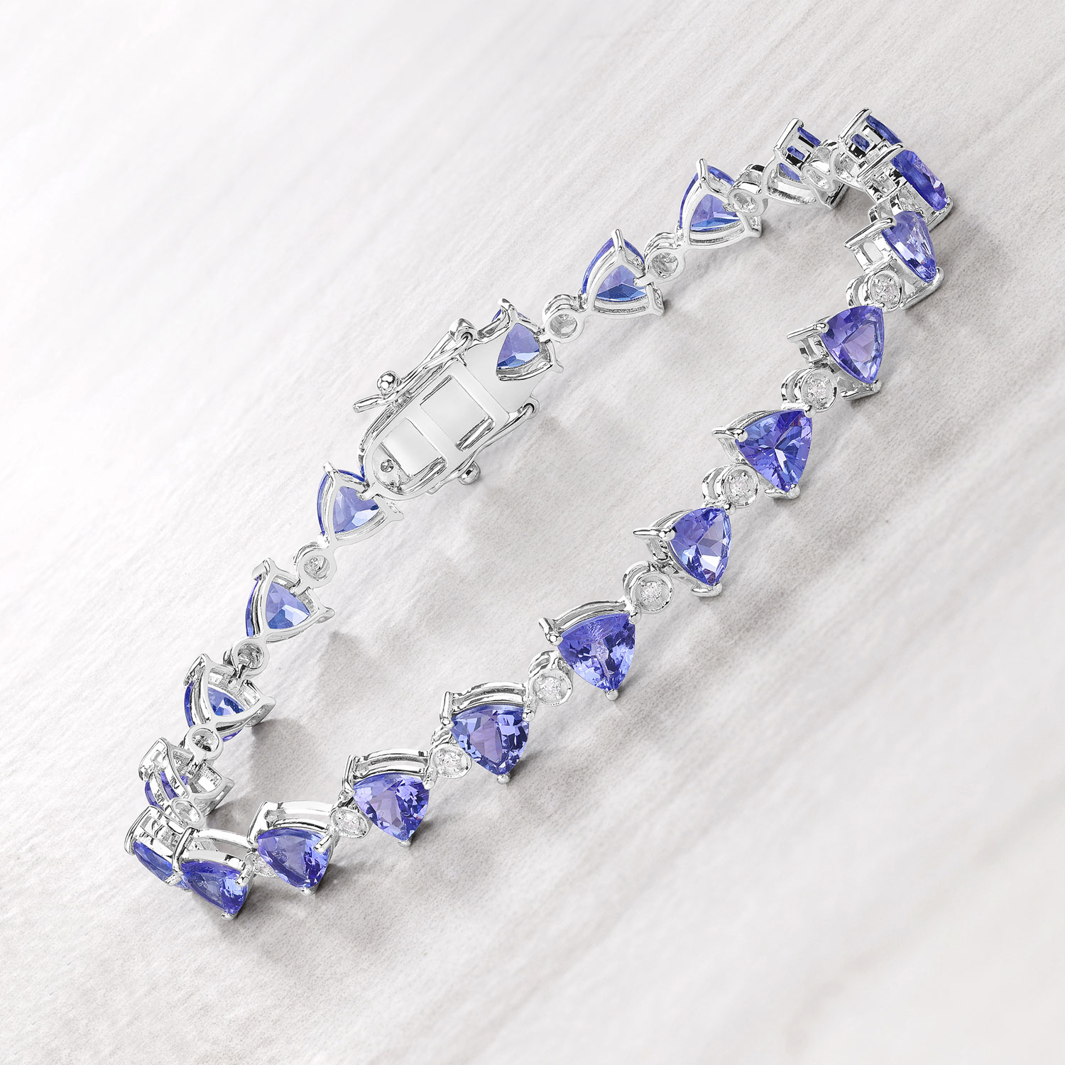 9.24 Carat Genuine Tanzanite and White Diamond 14K White Gold Bracelet