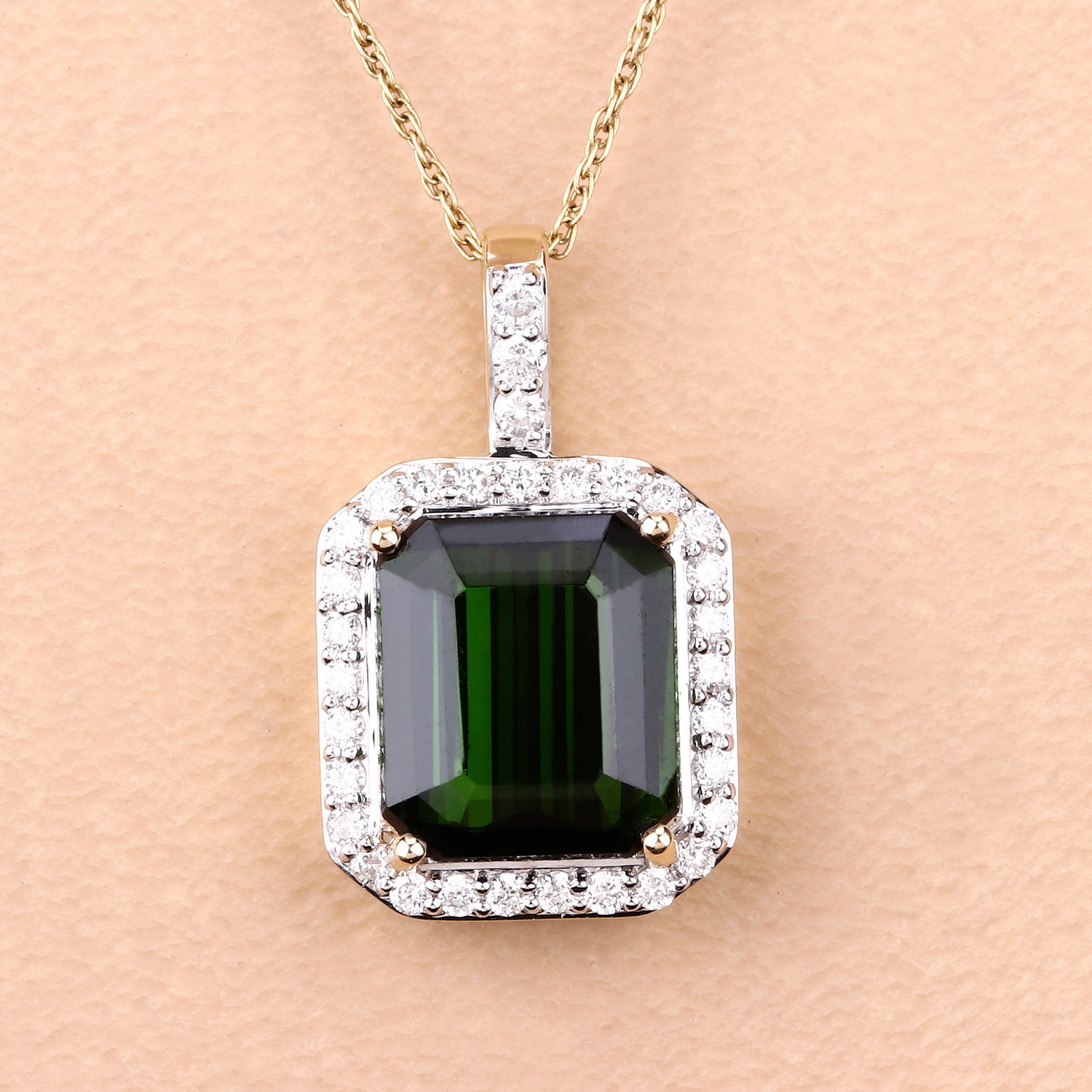 4.36 Carat Genuine Green Tourmaline and White Diamond 14K Yellow Gold Pendant