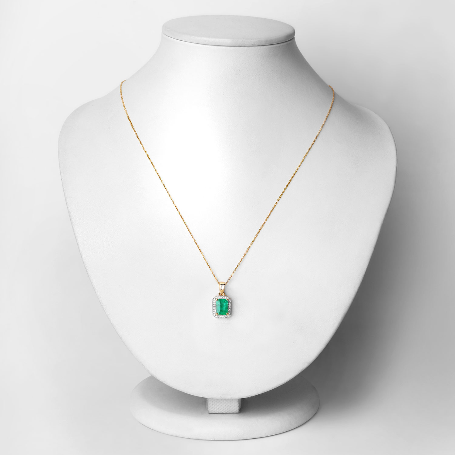 1.60 Carat Genuine Ethiopian Emerald and White Diamond 14K Yellow Gold Pendant