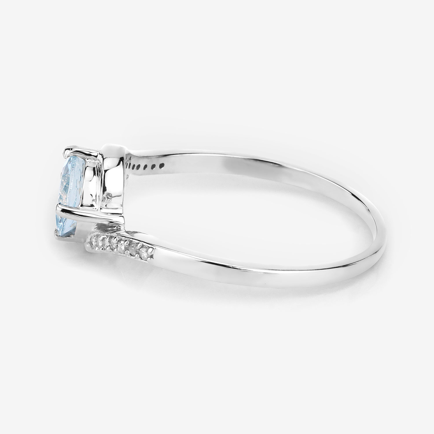 0.79 Carat Genuine Aquamarine and White Diamond 14K White Gold Ring