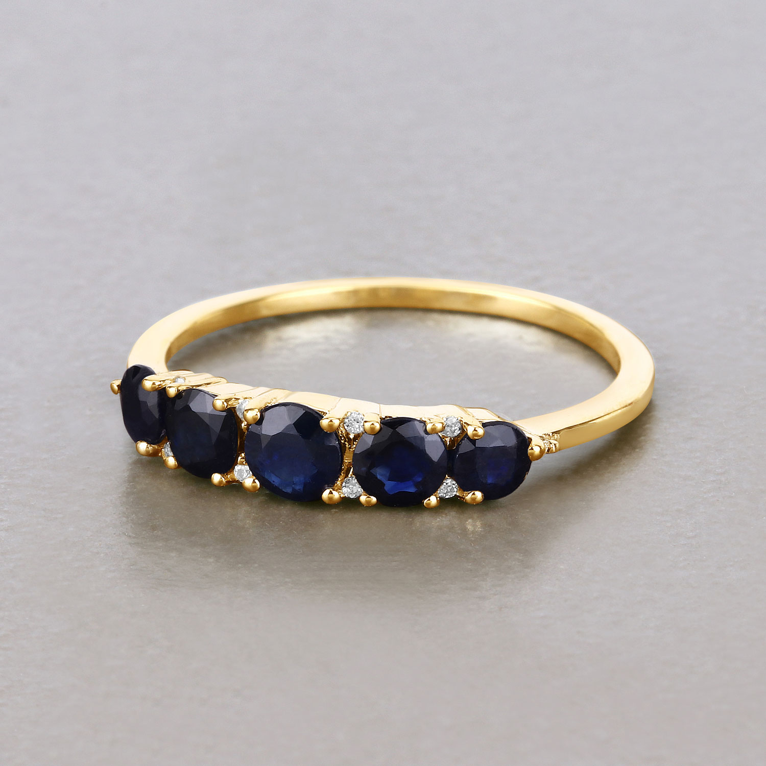 1.05 Carat Genuine Blue Sapphire and White Diamond 14K Yellow Gold Ring