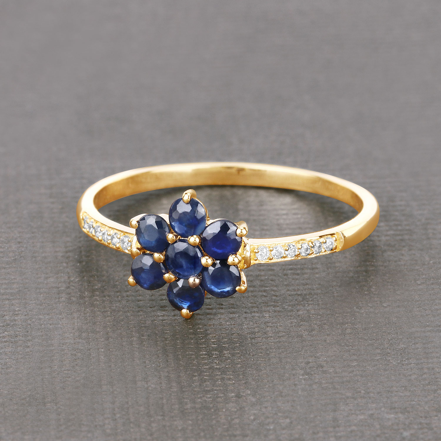 0.59 Carat Genuine Blue Sapphire and White Diamond 14K Yellow Gold Ring