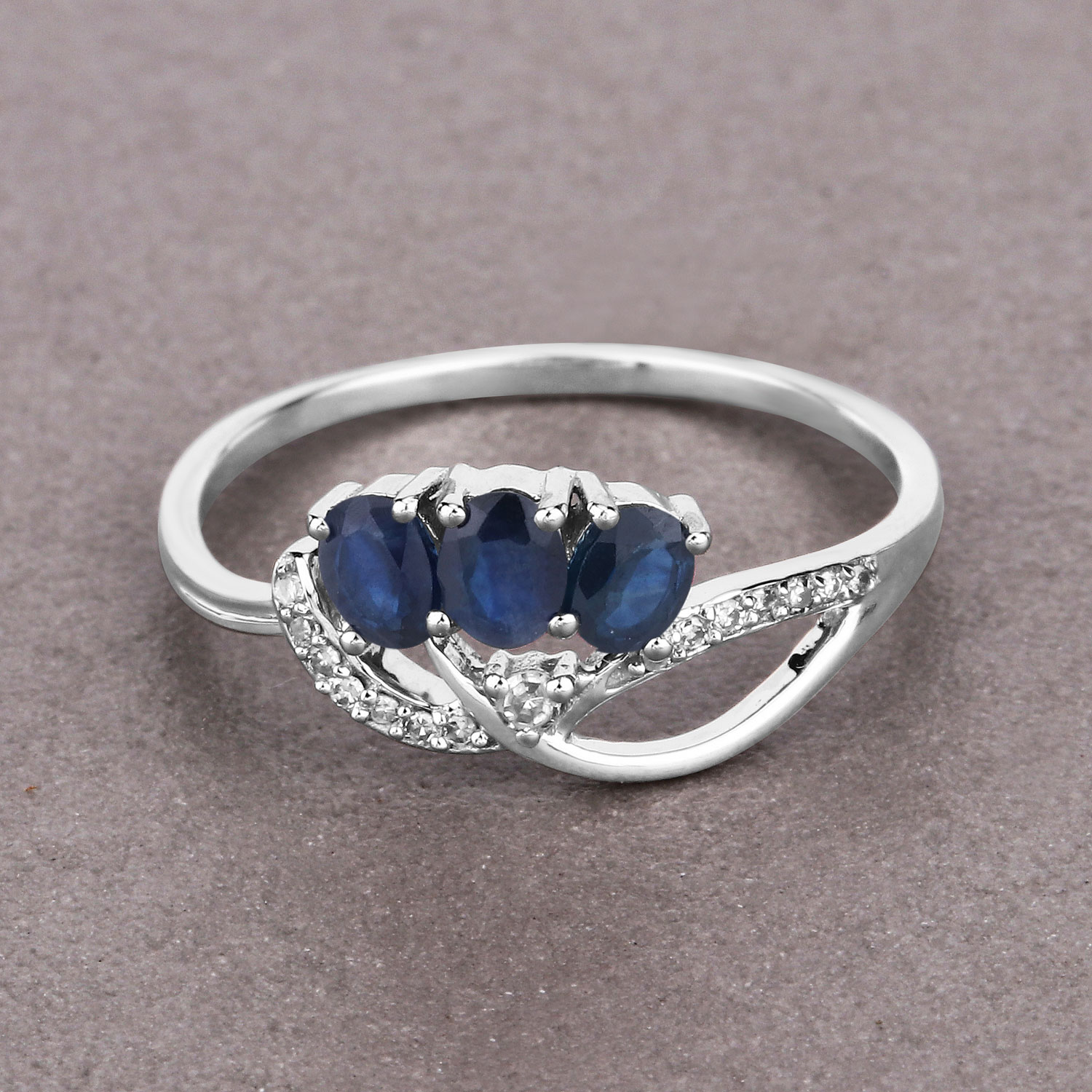 0.65 Carat Genuine Blue Sapphire and White Diamond 14K White Gold Ring