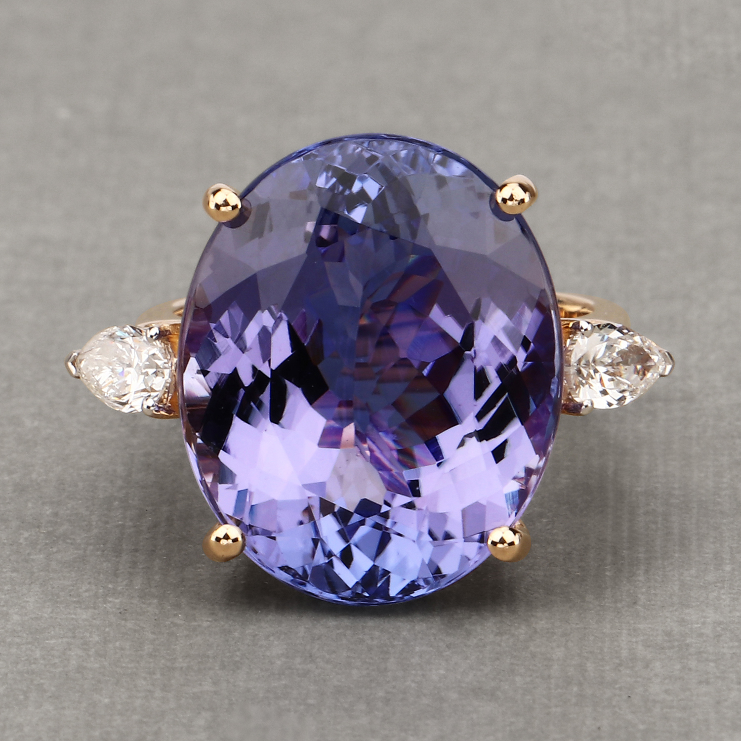 22.95 Carat Genuine Tanzanite and White Diamond 18K Yellow Gold Ring