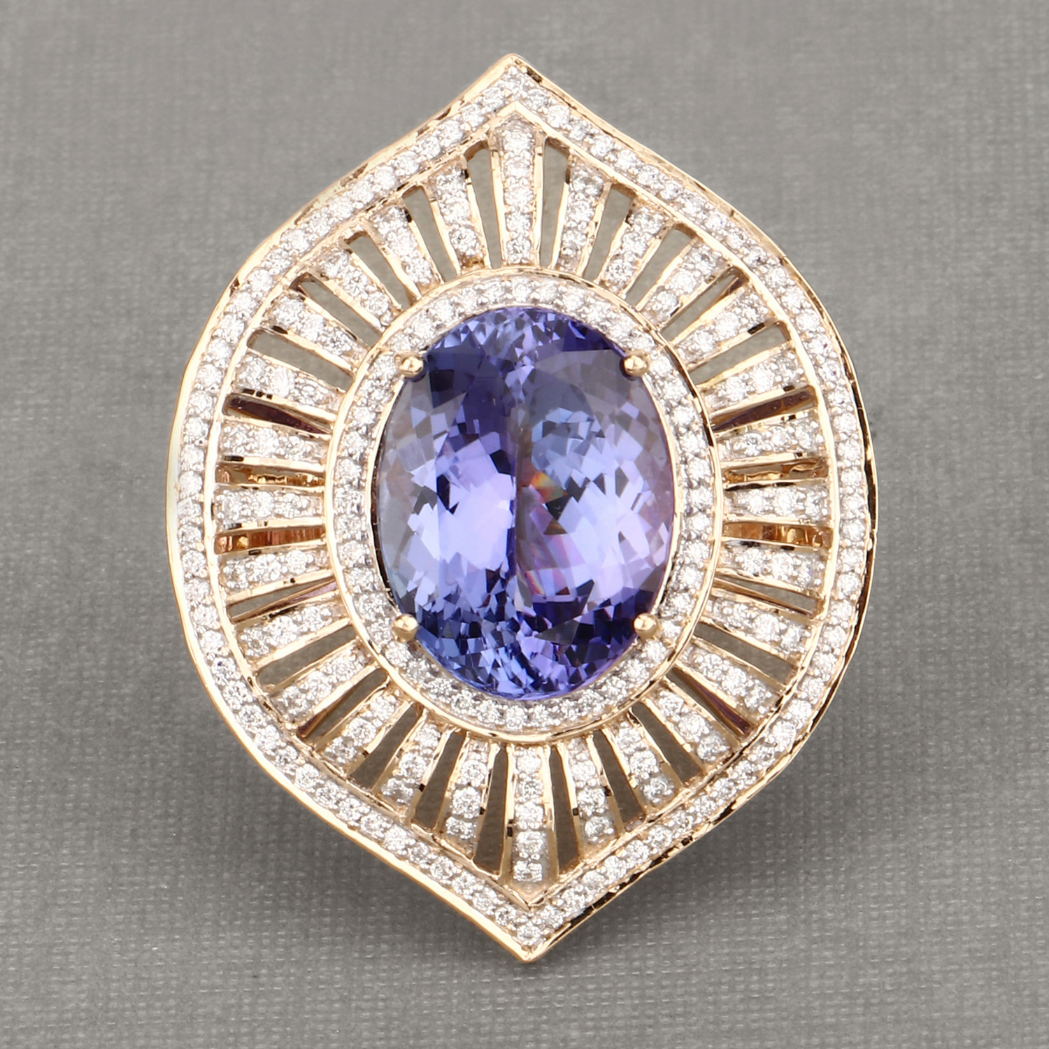17.85 Carat Genuine Tanzanite and White Diamond 18K Yellow Gold Ring