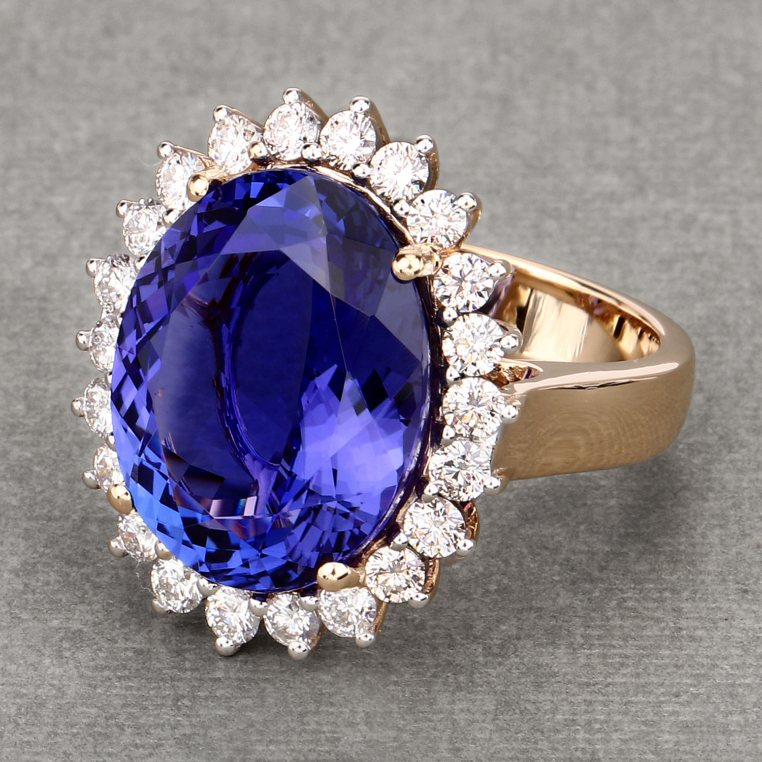 16.27 Carat Genuine Tanzanite and White Diamond 18K Yellow Gold Ring