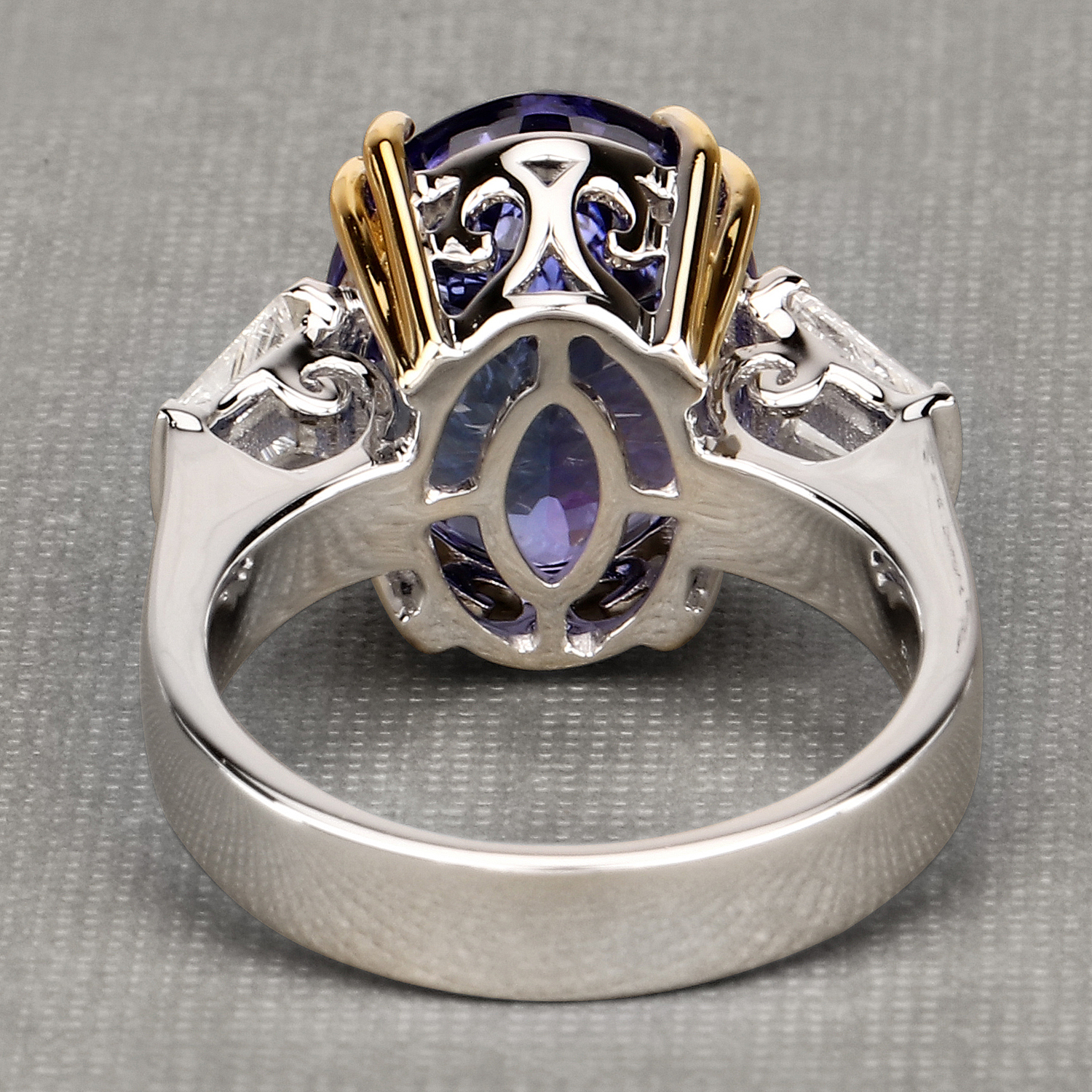11.42 Carat Genuine Tanzanite and White Diamond 18K White Gold Ring