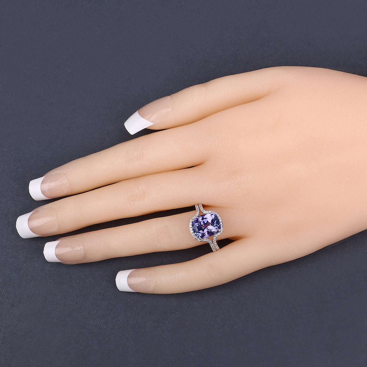 4.81 Carat Genuine Tanzanite and White Diamond 14K White Gold Ring
