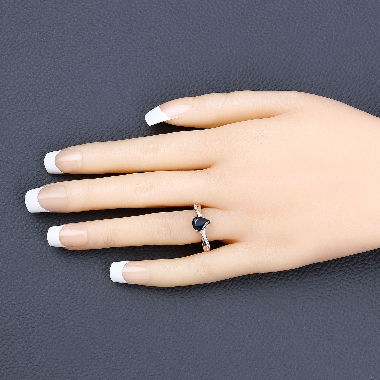 1.17 Carat Genuine Blue Sapphire and White Diamond 14K Yellow Gold Ring