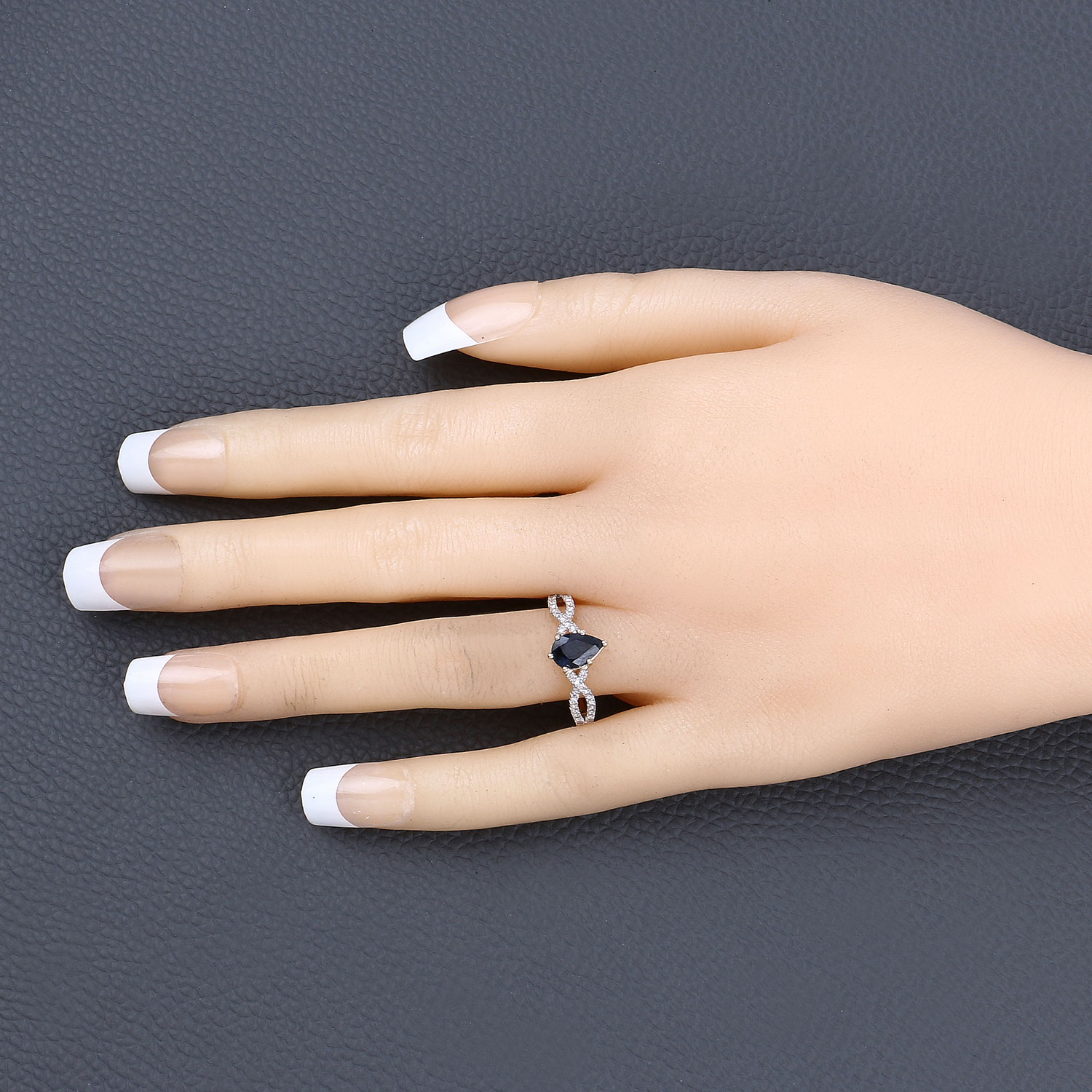 1.14 Carat Genuine Blue Sapphire and White Diamond 14K Yellow Gold Ring