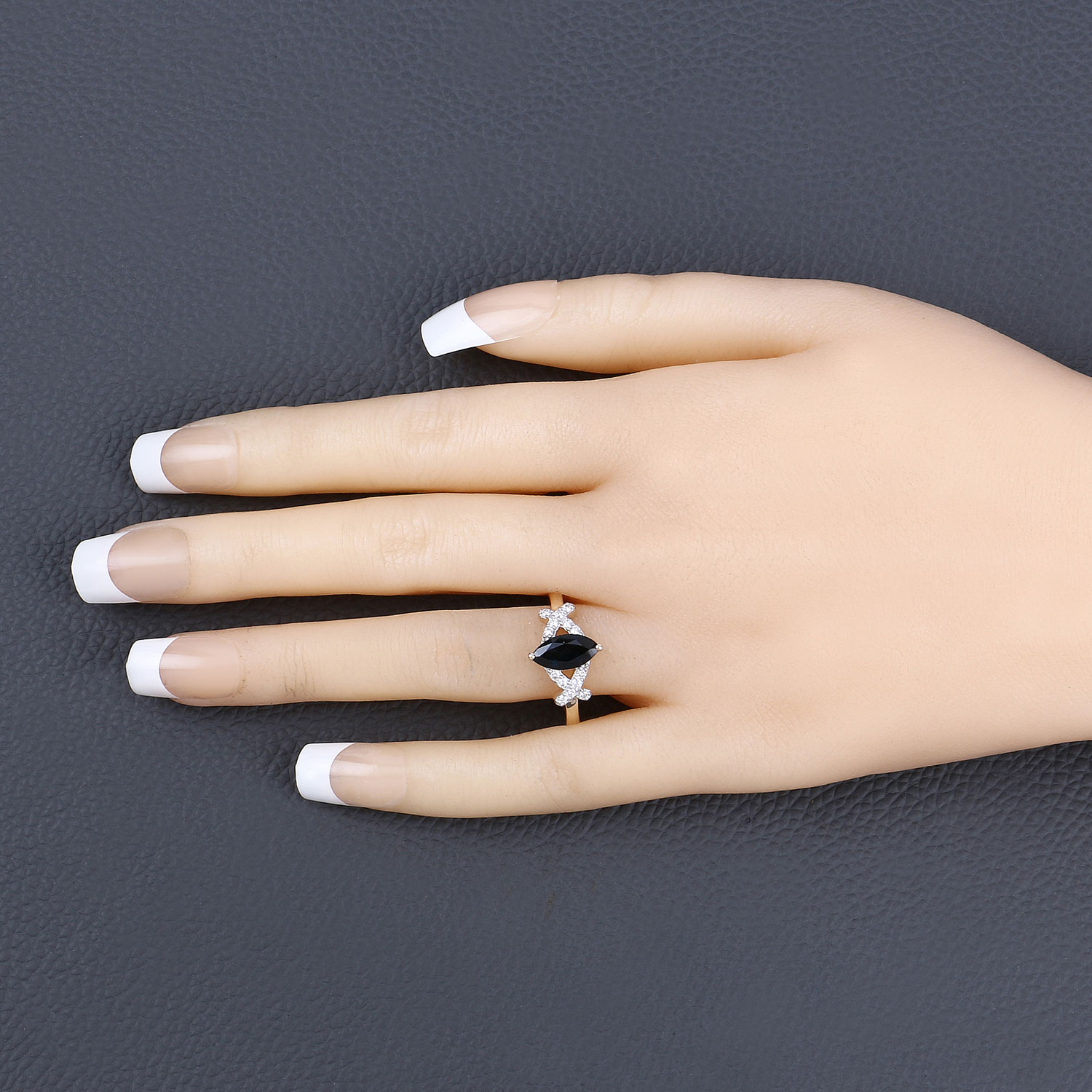 1.50 Carat Genuine Blue Sapphire and White Diamond 14K Yellow Gold Ring