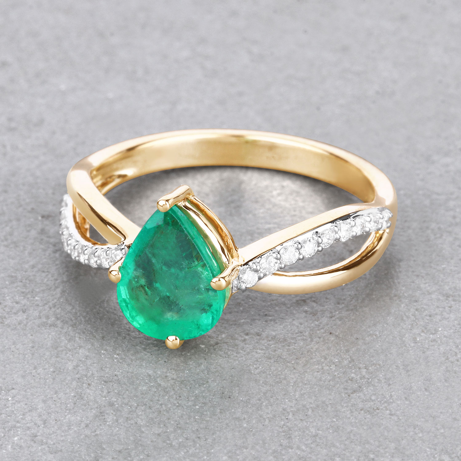1.44 Carat Genuine Zambian Emerald and White Diamond 14K Yellow Gold Ring