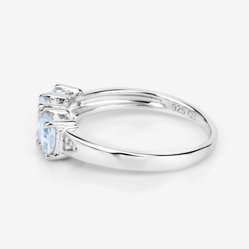 0.95 Carat Genuine Aquamarine and White Diamond .925 Sterling Silver Ring