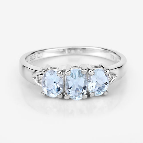 0.95 Carat Genuine Aquamarine and White Diamond .925 Sterling Silver Ring