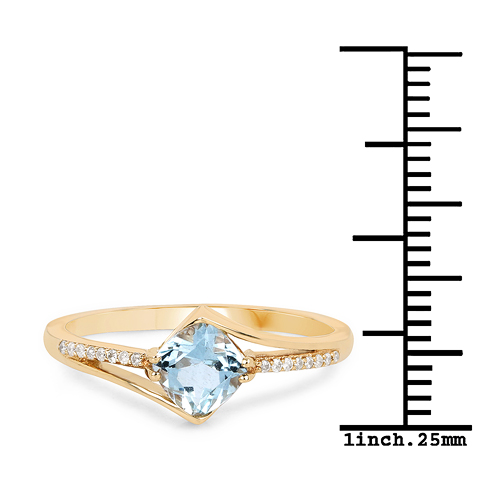 0.89 Carat Genuine Aquamarine and White Diamond 14K Yellow Gold Ring