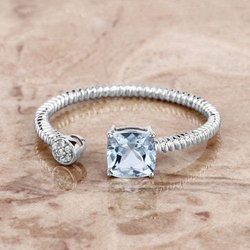 0.52 Carat Genuine Aquamarine and White Diamond 14K White Gold Ring