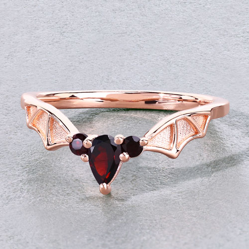 0.33 Carat Genuine Garnet .925 Sterling Silver Ring